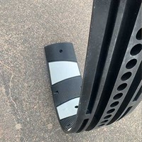 Cable protection/speed barrier Zebra 1,83m